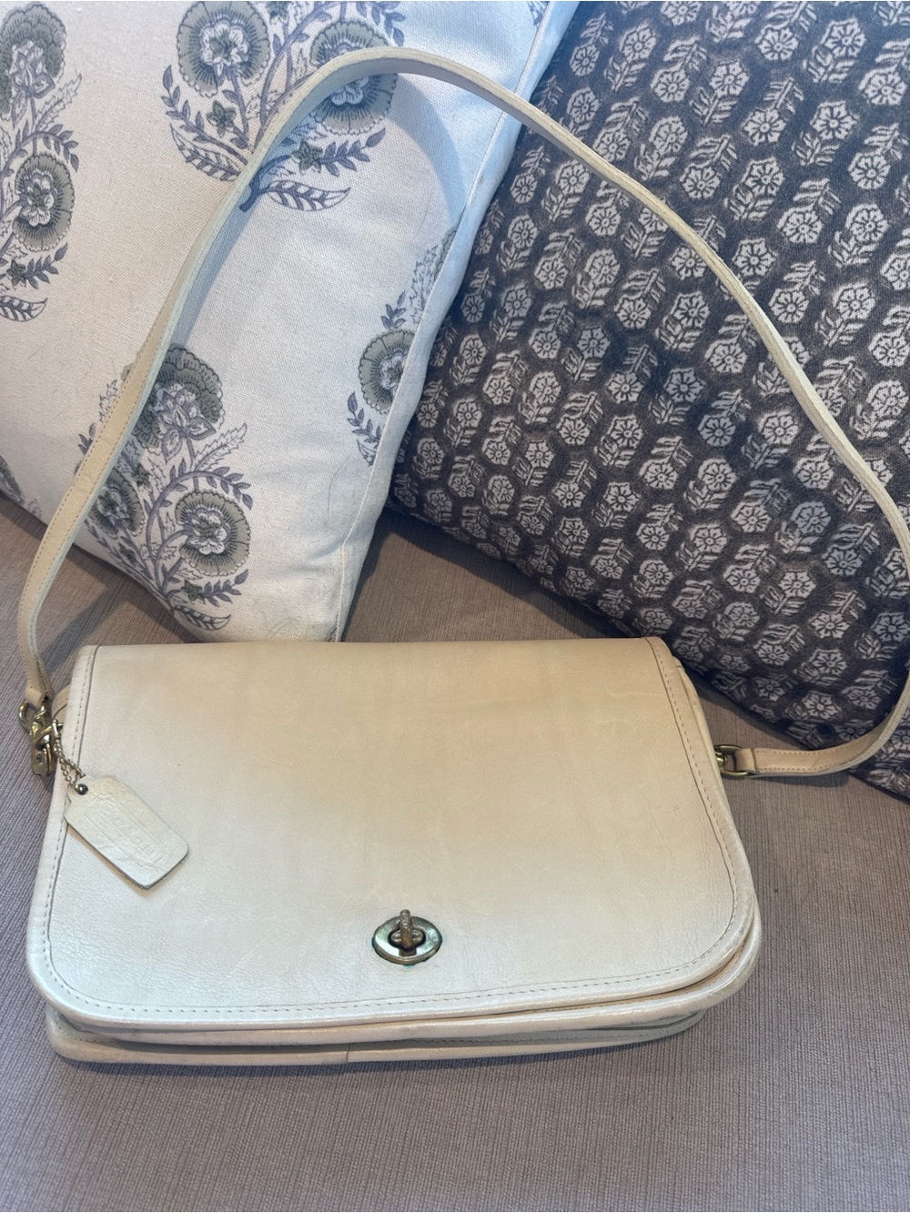 Vintage Coach flap purse
